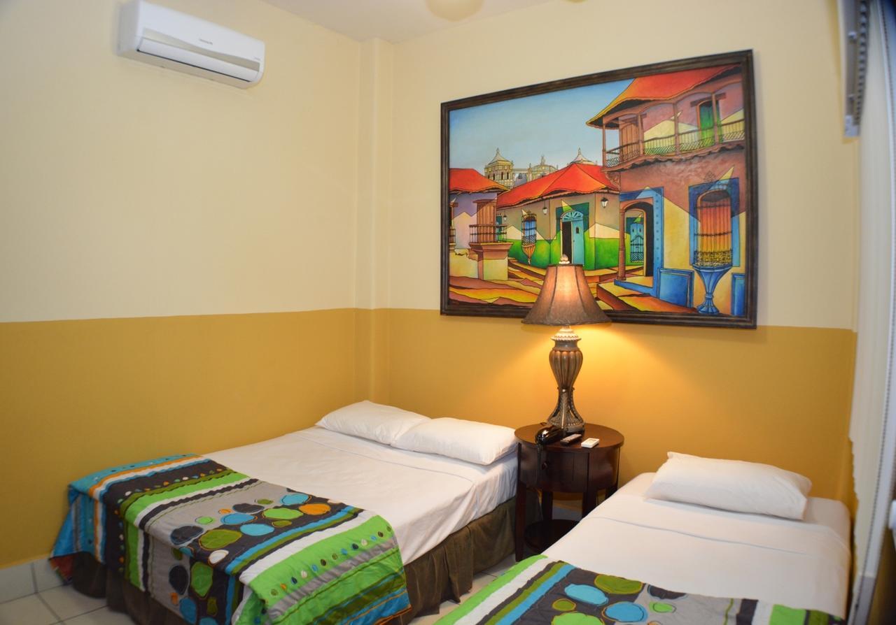 Hotel Los Balcones De Chinandega Rum bild